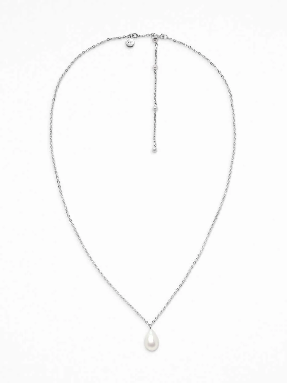 EGG PEARL NECKLACE